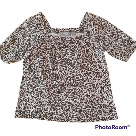 Liz Claiborne Short Sleeve Floral Top - Picture 1 of 9